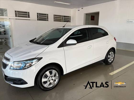 CHEVROLET ONIX 1.4 MPFI LT 8V FLEX 4P MANUAL